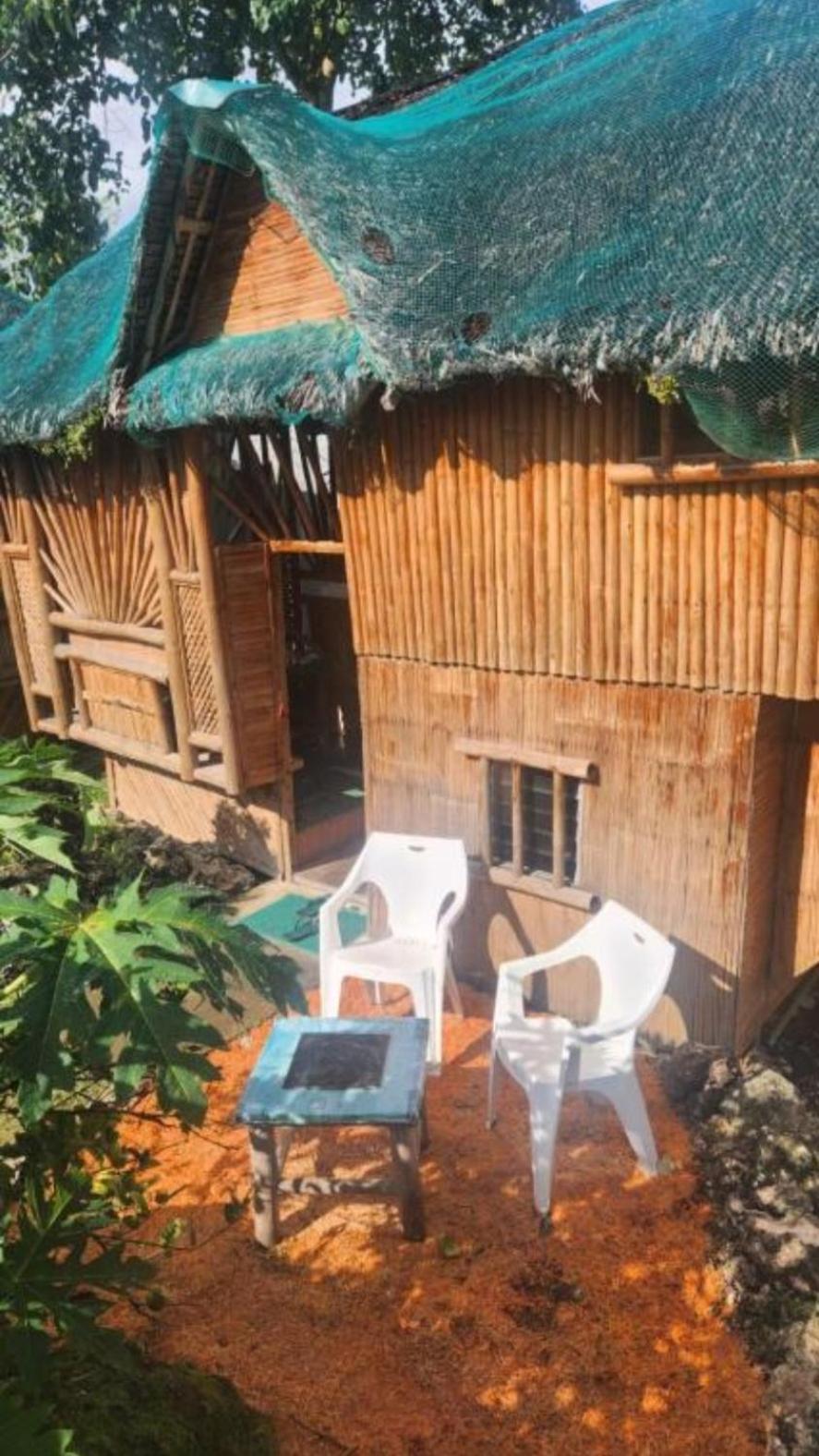 מואלבואל Nirvana Bamboo Houses & Dive Resort מראה חיצוני תמונה