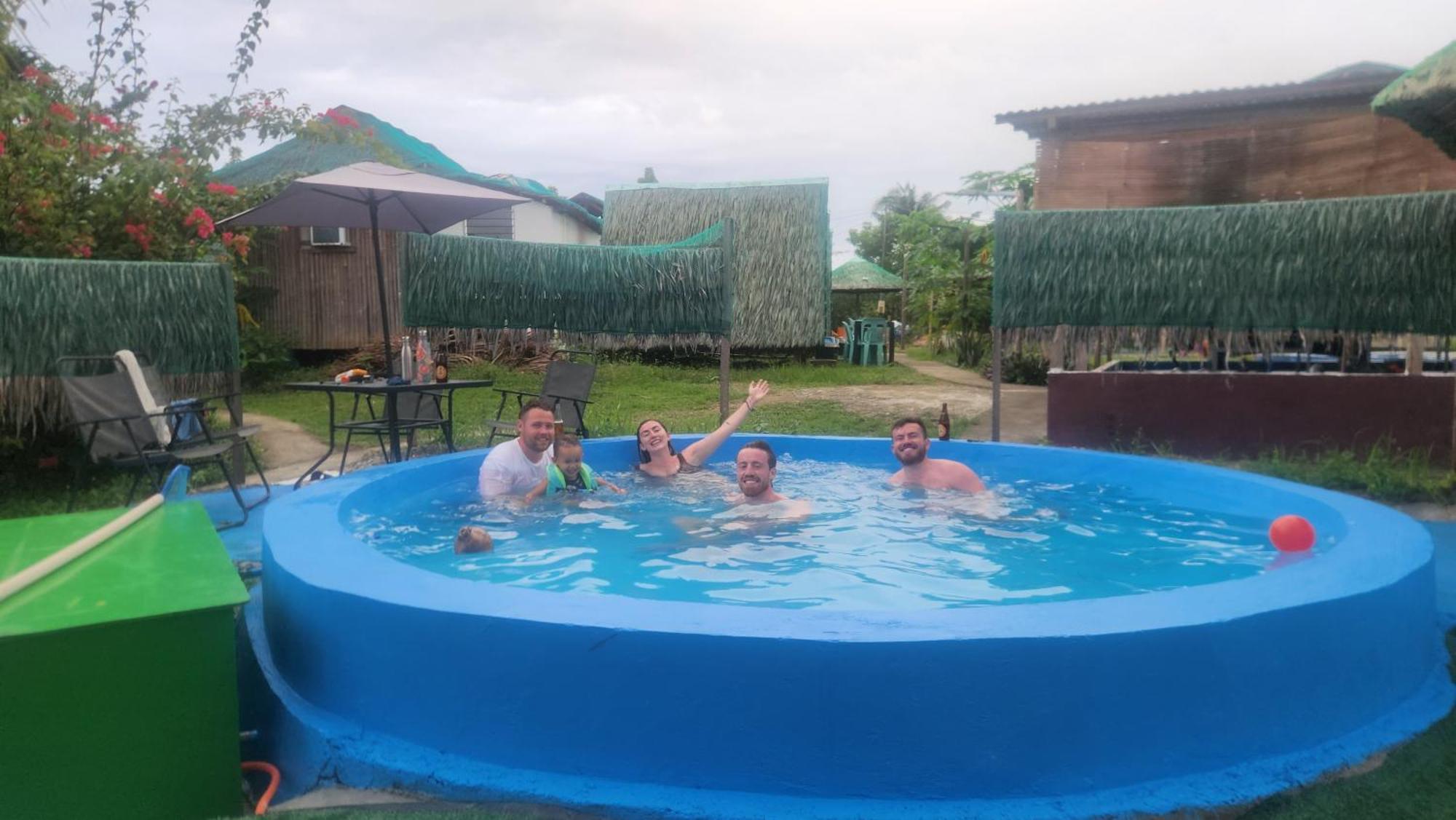 מואלבואל Nirvana Bamboo Houses & Dive Resort מראה חיצוני תמונה