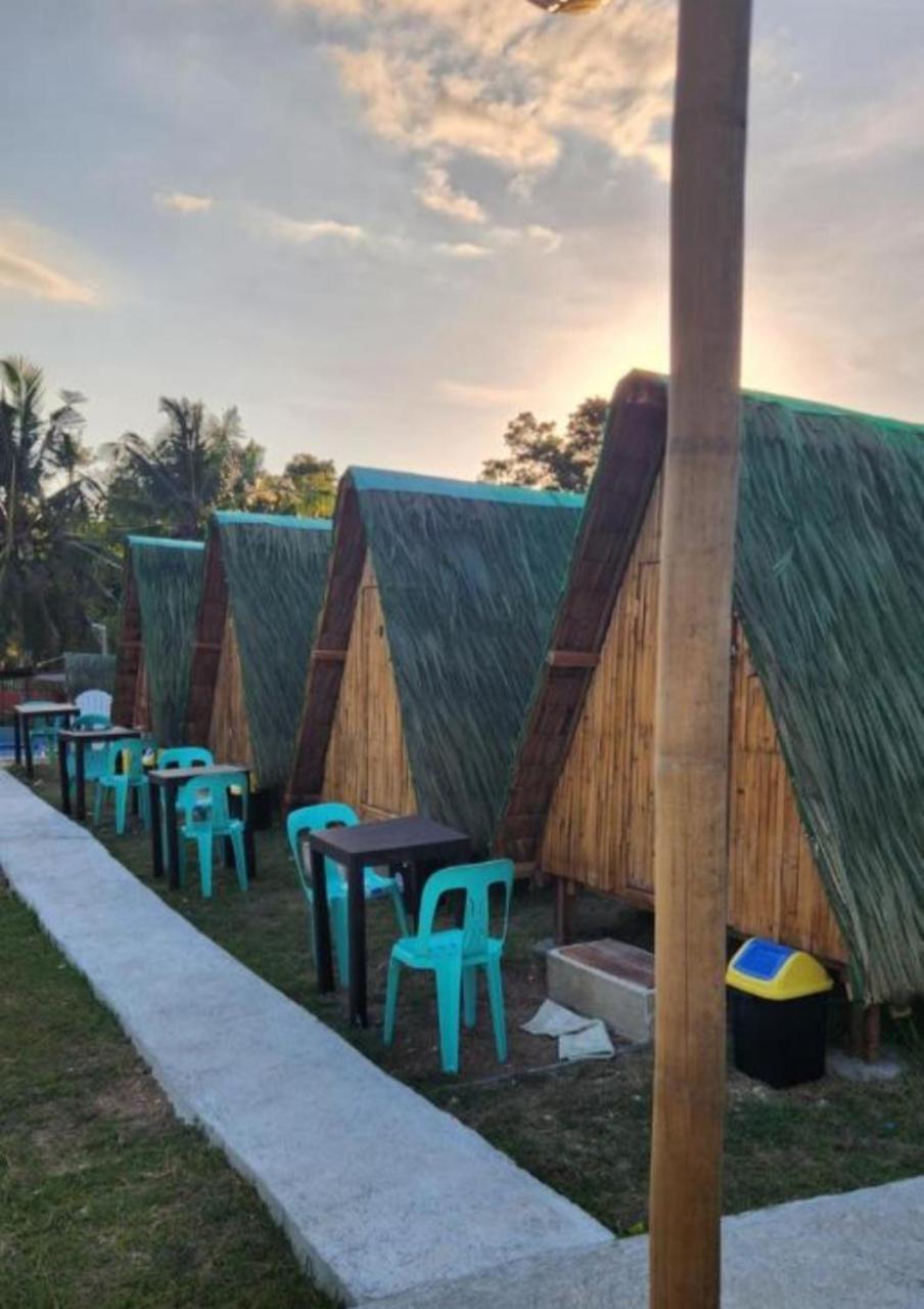 מואלבואל Nirvana Bamboo Houses & Dive Resort מראה חיצוני תמונה